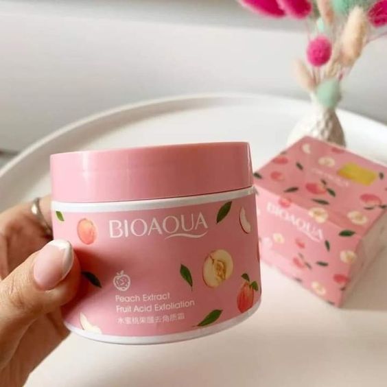 Bio aqua Peach Exfoliating Gel